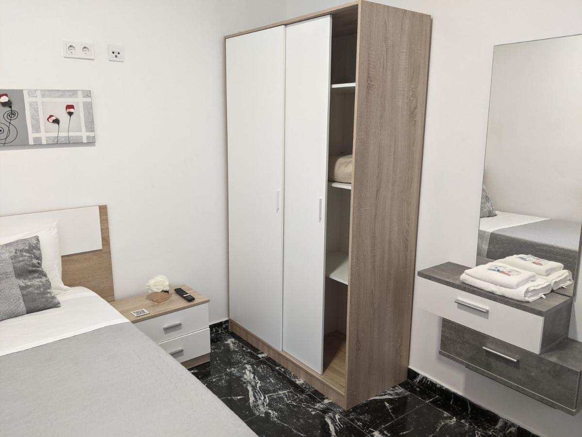 Pension Susita Аликанте Экстерьер фото